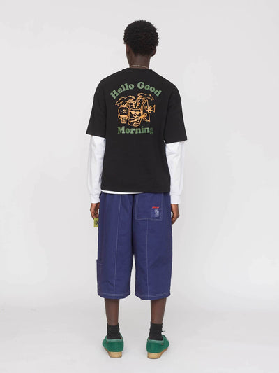 model:Elhadj wears size S and is 6’1”