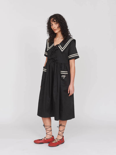 model:Seren wears size S and is 5’8”