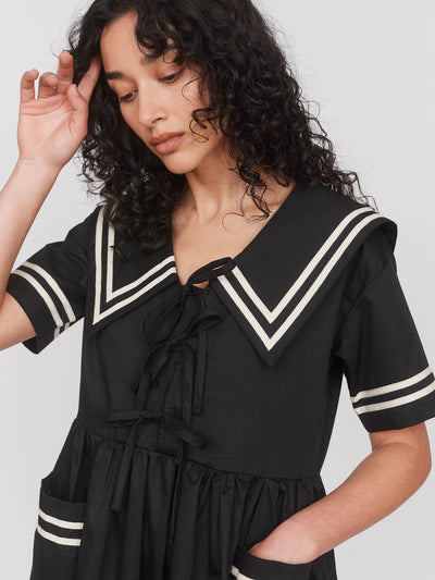 model:Seren wears size S and is 5’8”