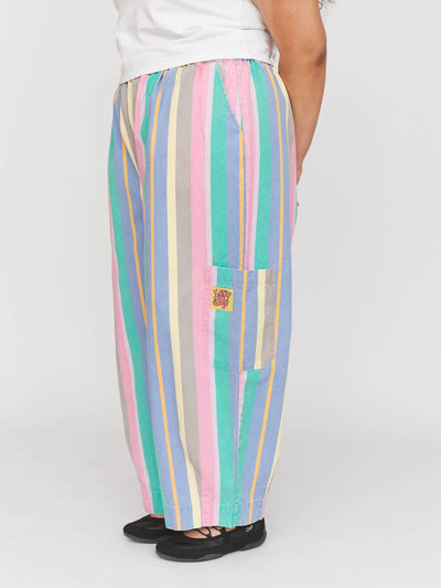 model:Zaynab wears size XXL and is 5’8”