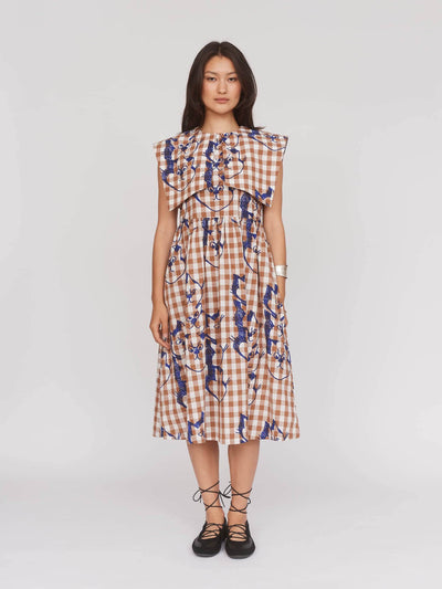 Collection-women-landing, collection-women-new-in-1, collection-womens-dresses, model:Aira wears size S and is 5’9”