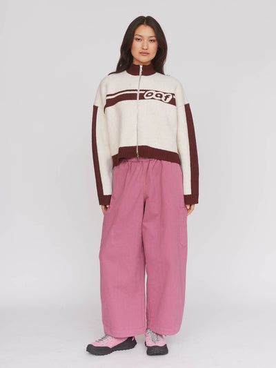 model:Aira wears size S and is 5’9”