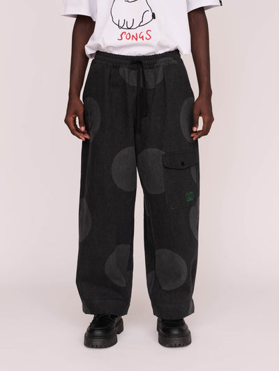 Collection-men-landing, collection-men-new-in-1, collection-men, collection-mens-trousers, collection-mens-happy-sad, model:Elhadj wears size L and is 6’1”