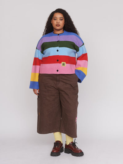 model:Zaynab wears size XXL and is 5’8”