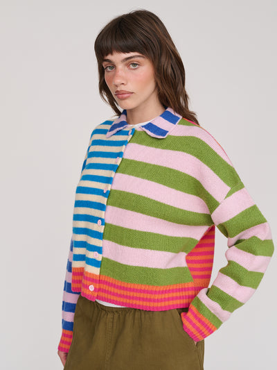 collection-womens-jumpers, model:Molly wears size S and is 5’ 7”