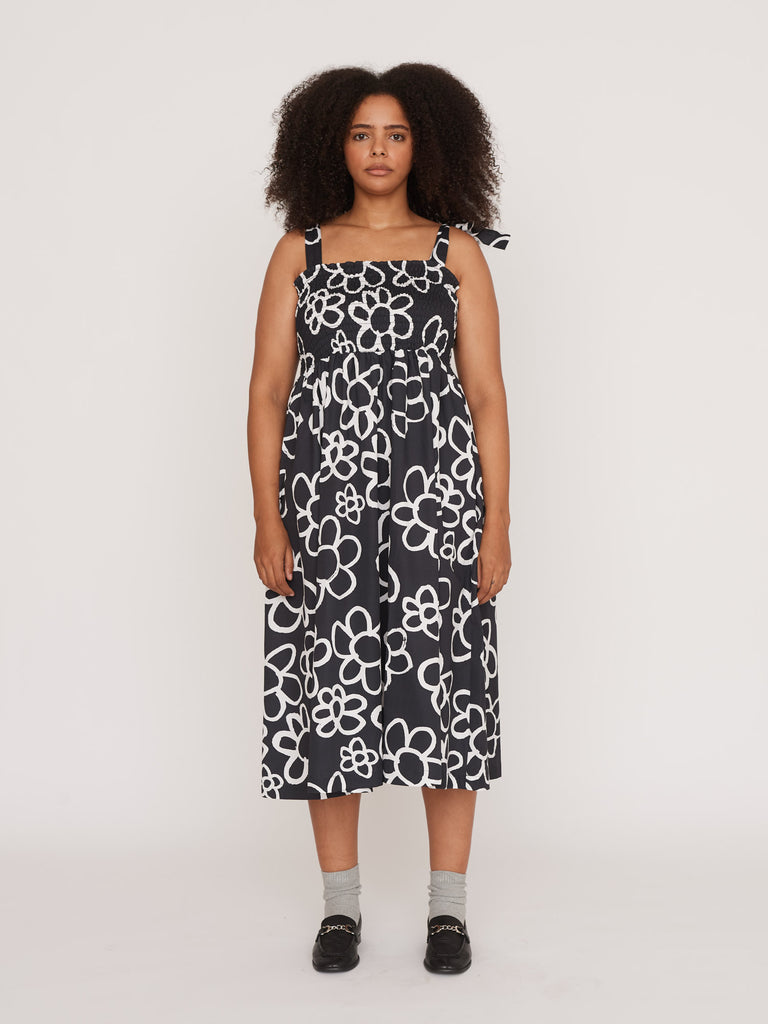 LO_MAY_JUNE_23_SHOT_04_004_102