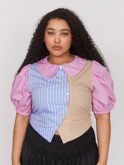 model:Zaynab wears size XXL and is 5’8”