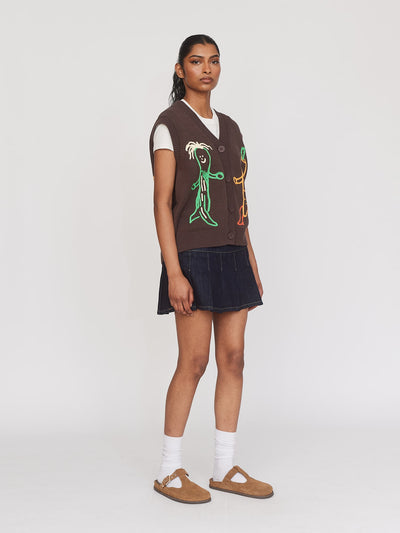 model:Kerethika wears size S and is 5’ 7”