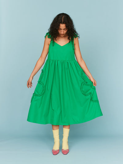 model:Seren wears size 8 and is 5’8”