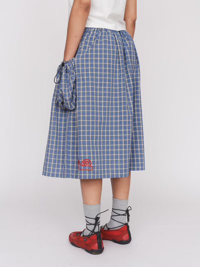 model:Irie B wears size S and is 5’9”