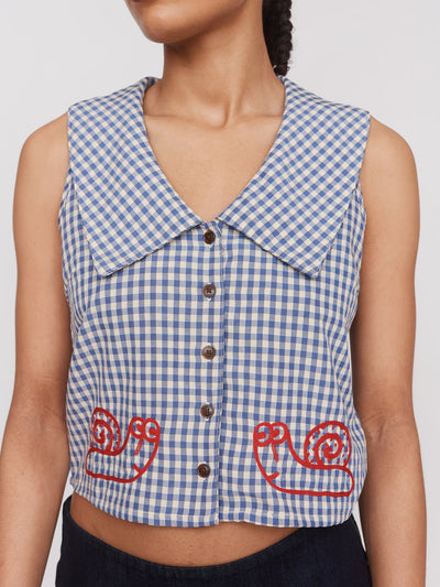 model:Irie B wears size S and is 5’9”