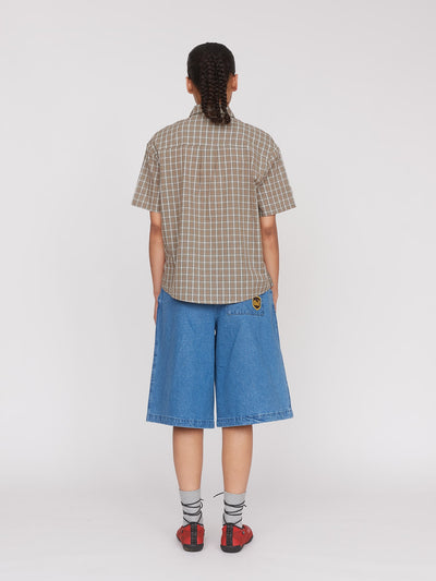 model:Irie B wears size S and is 5’9”