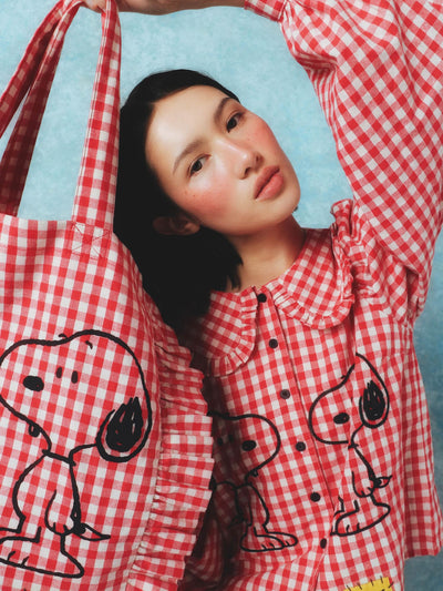 Lazy Oaf x Peanuts Snoopy Frill Bag