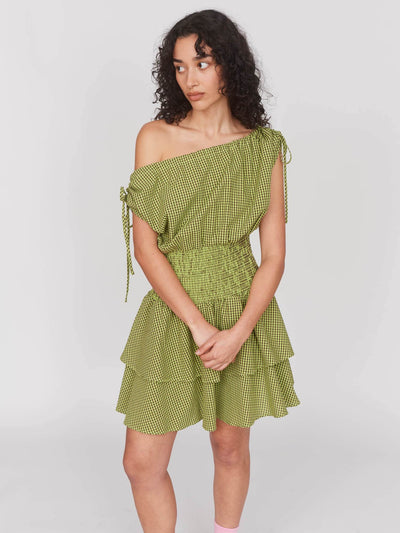 model:Seren wears size S and is 5’8”