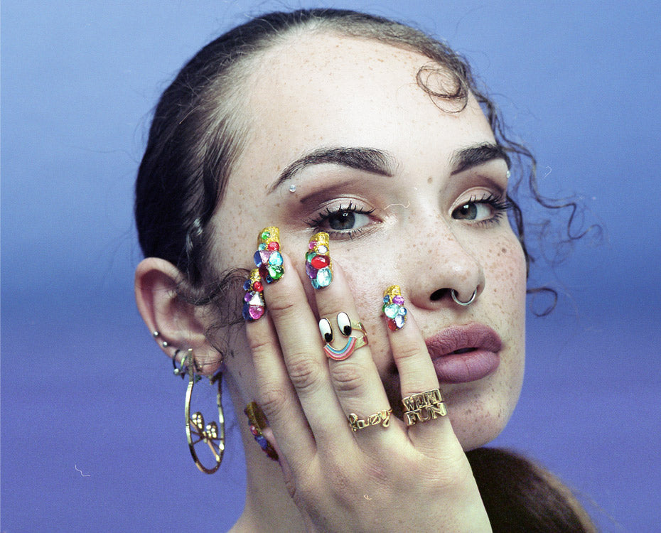 Lazy Loves: The Illustrated Nail