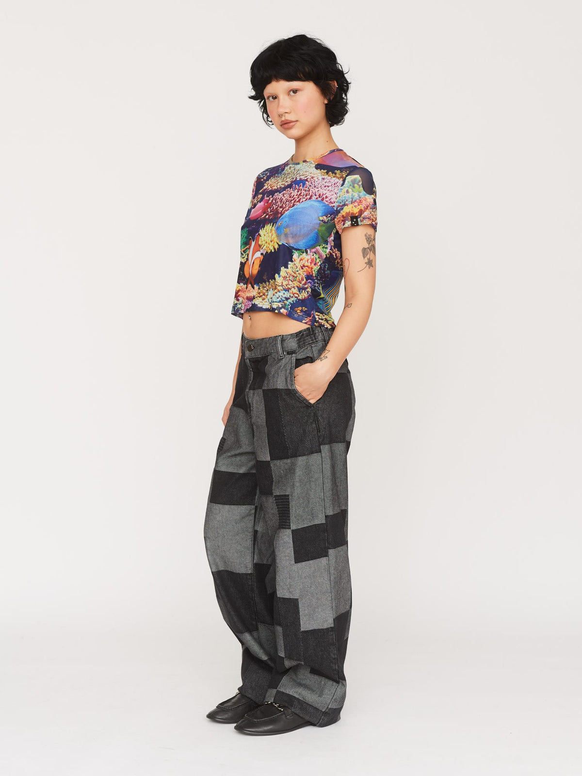 model:Nakeisha wears 26" and is 5’8”,collection-sale
