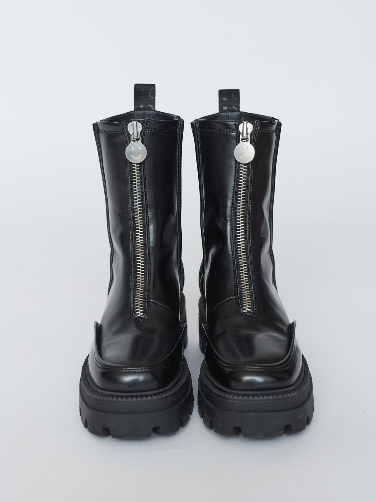 collection-men-new-in-1,collection-men-landing,collection-mens-accessories