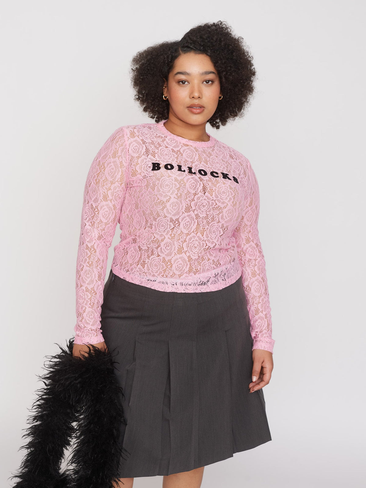 collection-curve, collections-partywear, model:Zaynab wears size XXL and is 5’8”