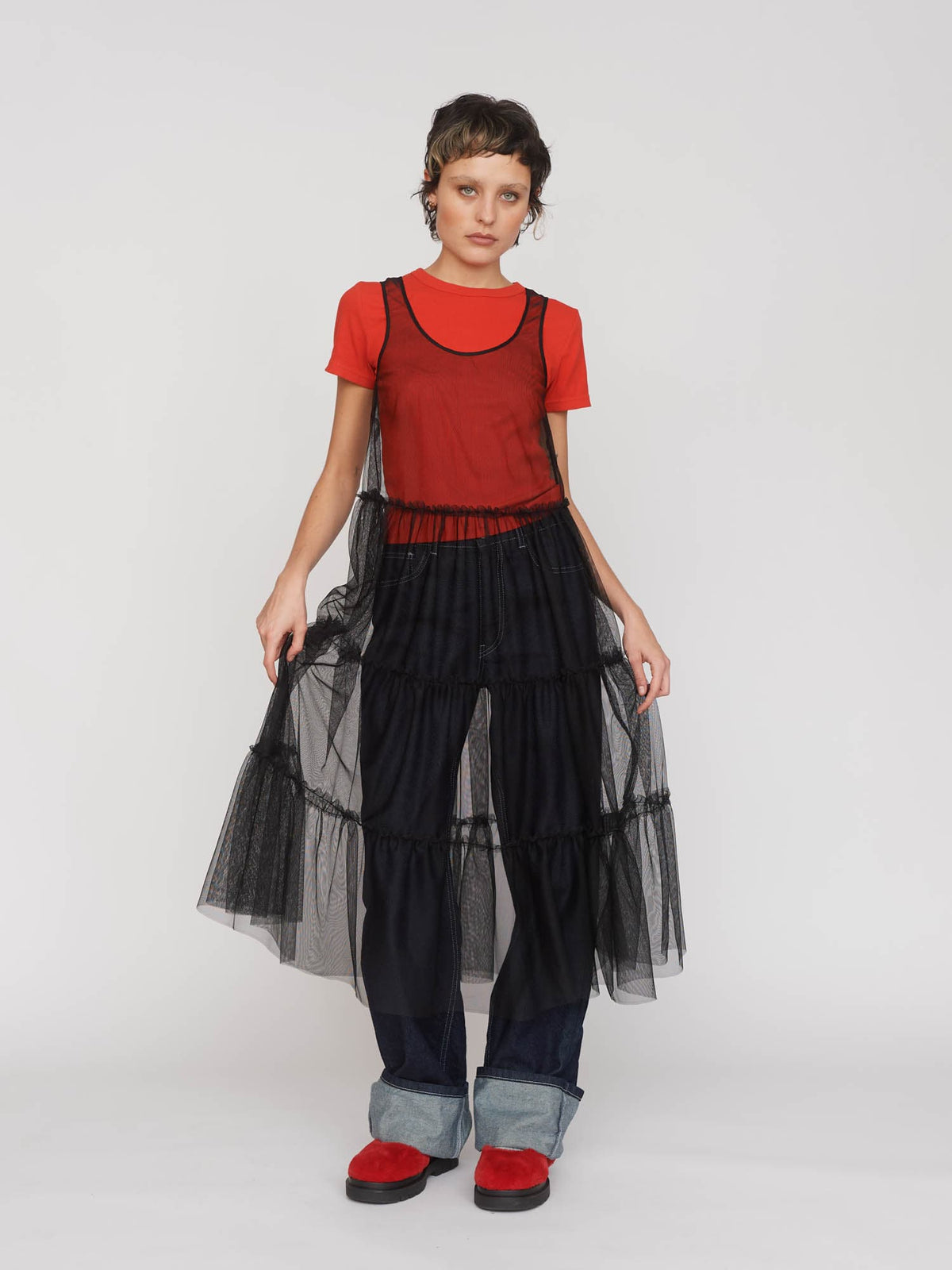 model:Momo wears size 8 and is 5’9”