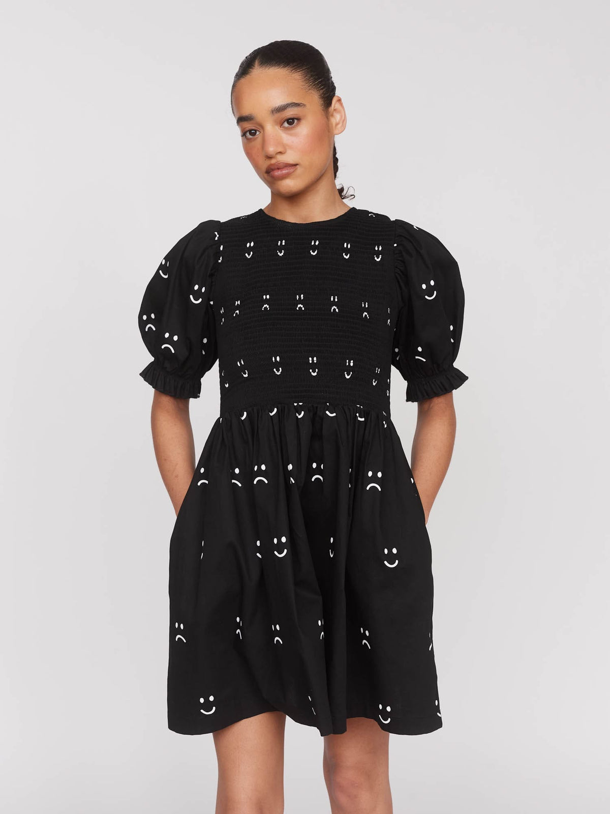 Collection-women-landing, collection-women-new-in-1, collection-womens-dresses, model:Irie B wears size 8 and is 5’9”
