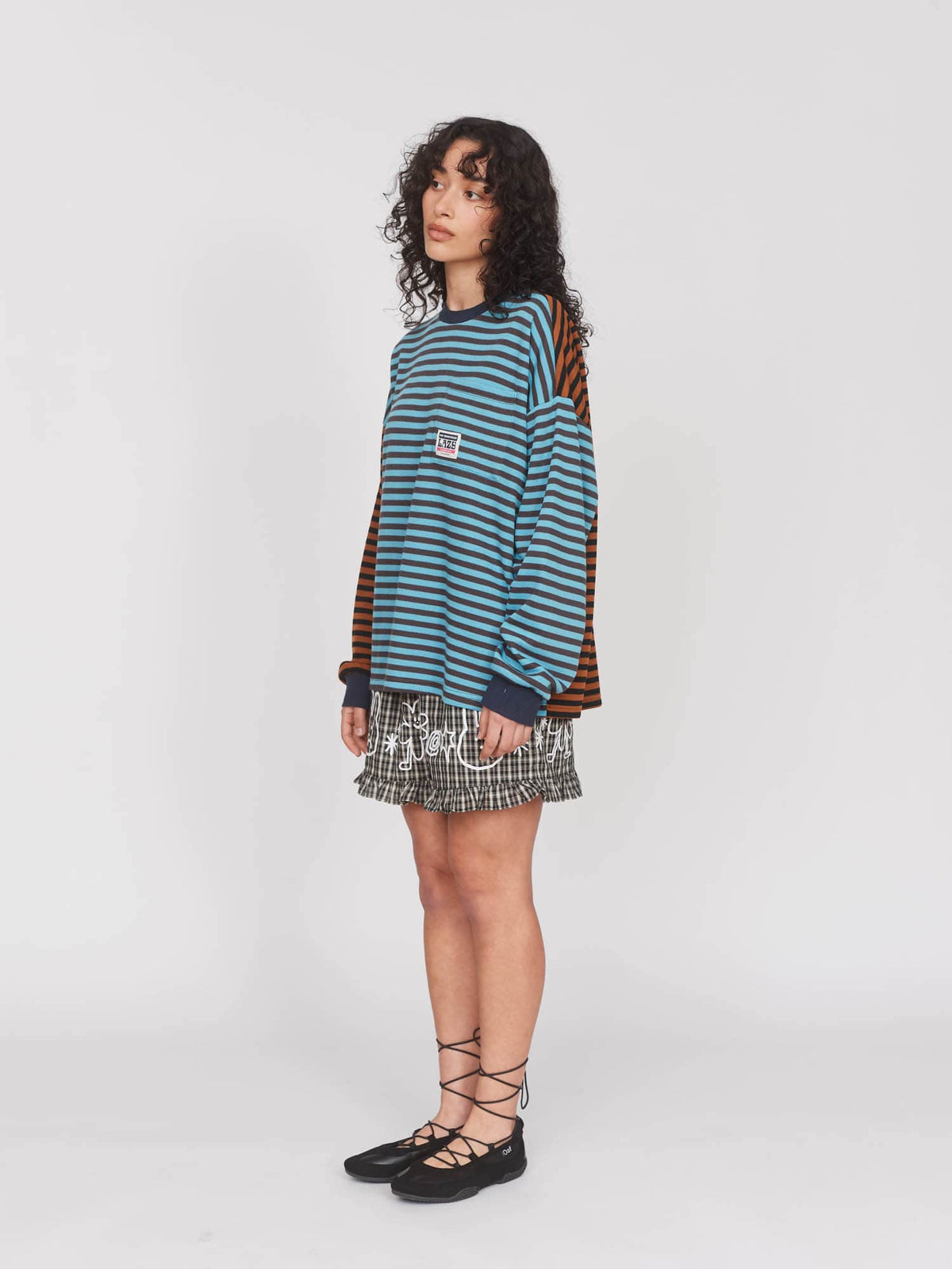 model:Seren wears size S and is 5’8”