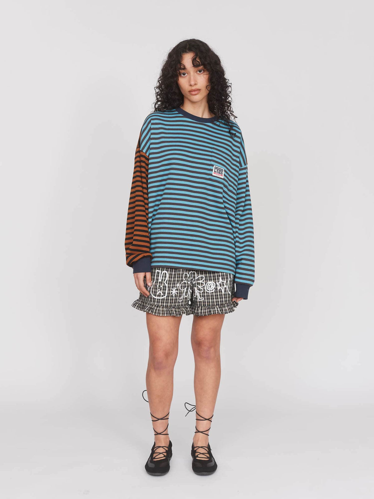 model:Seren wears size S and is 5’8”