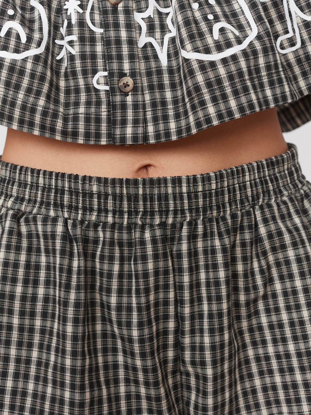 Very Lazy Frill Shorts