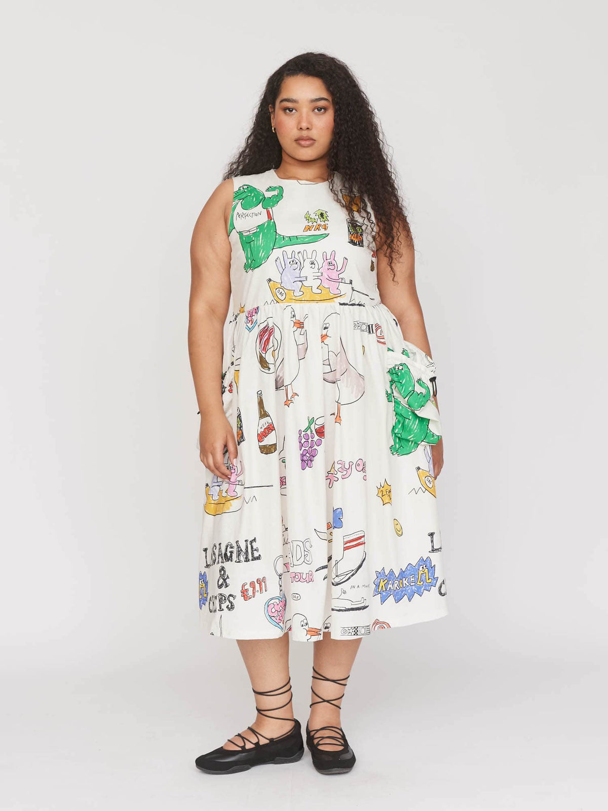 collection-curve, model:Zaynab wears size XXL and is 5’8”