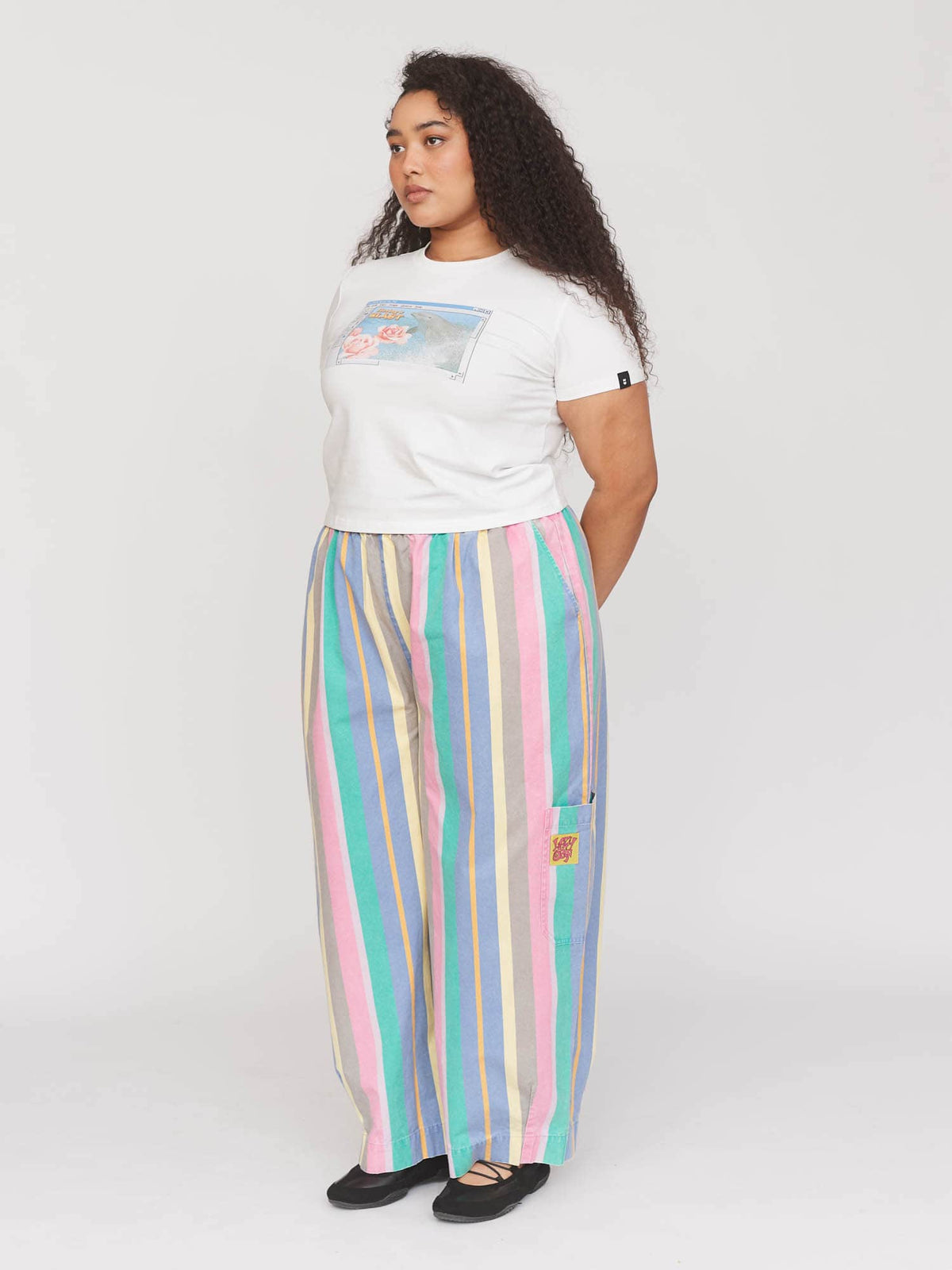 collection-curve, model:Zaynab wears size XXL and is 5’8”