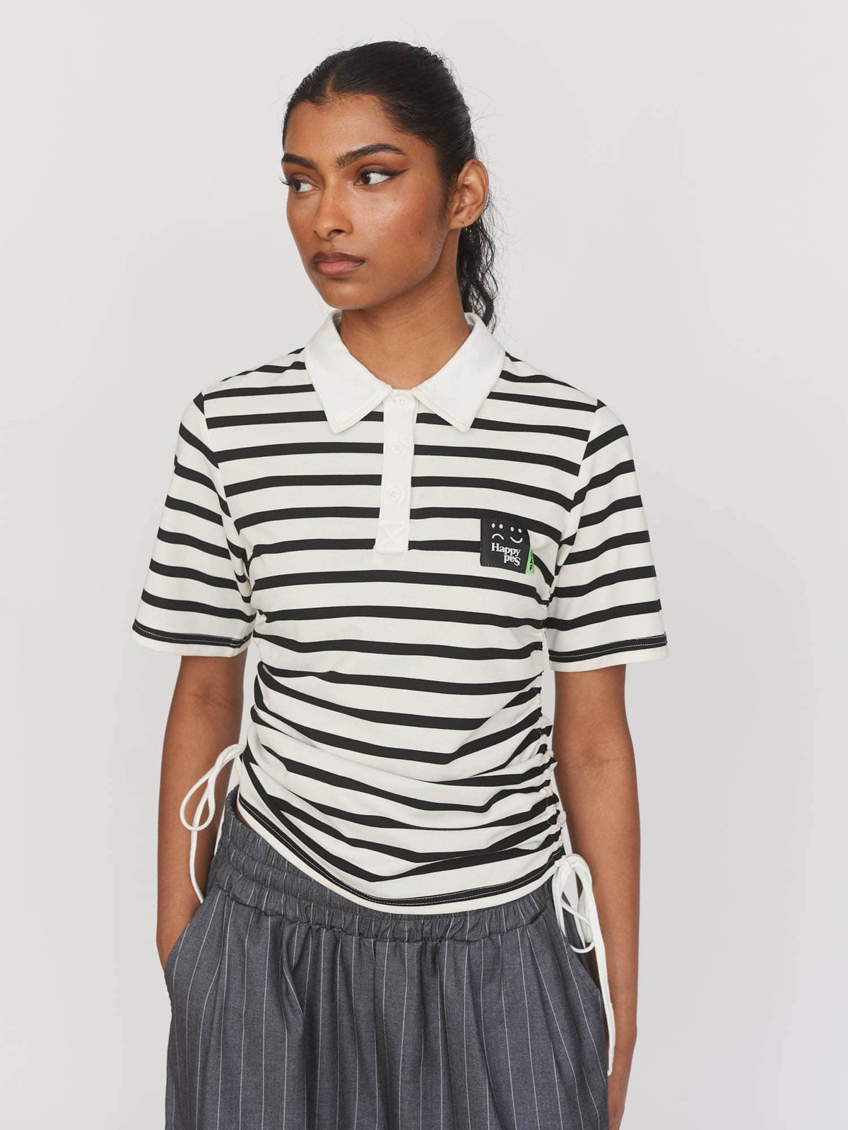 model:Kerethika wears size S and is 5’ 7”