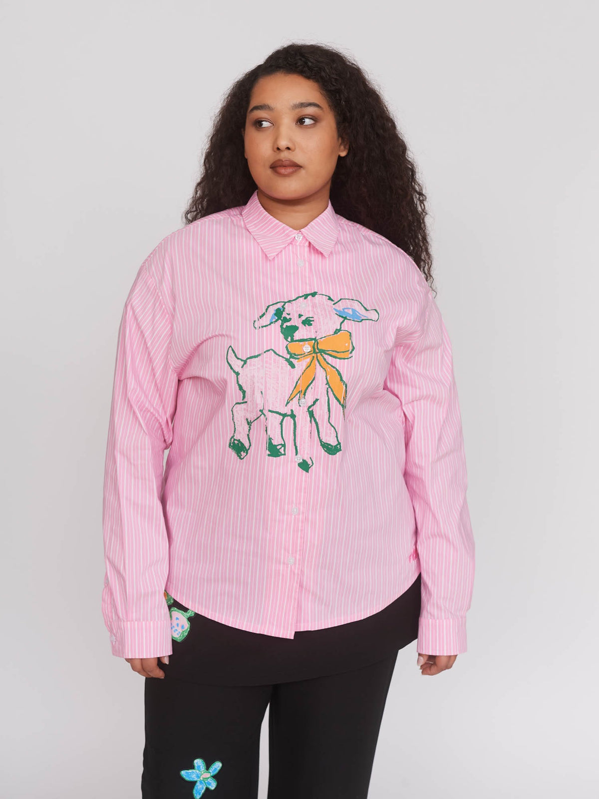 model:Zaynab wears size XXL and is 5’8”