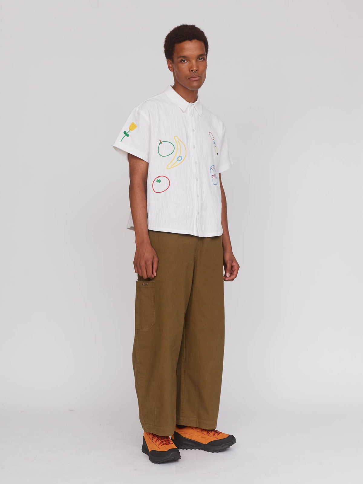 model:Fiki wears size L and is 6’3”