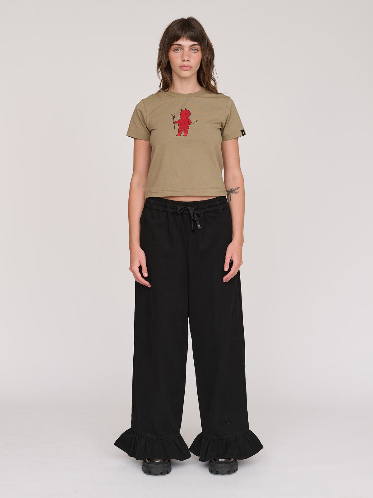 Collection-women-landing, collection-women-new-in-1, model:Molly wears size S and is 5’ 7”

