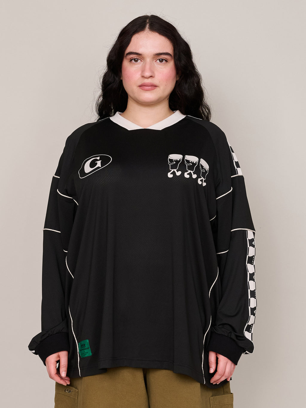 collection-curve, model:Yasmin wears size XXL and is 5’4”