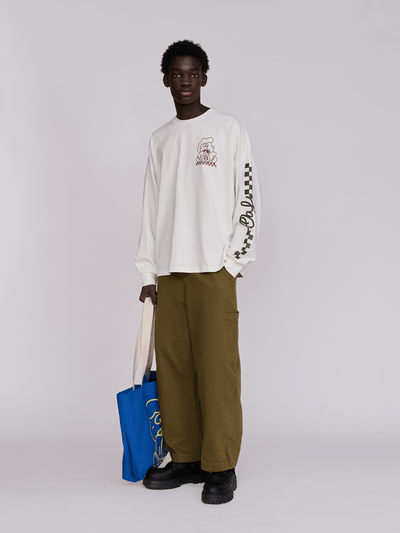 model:Elhadj wears size L and is 6’1”