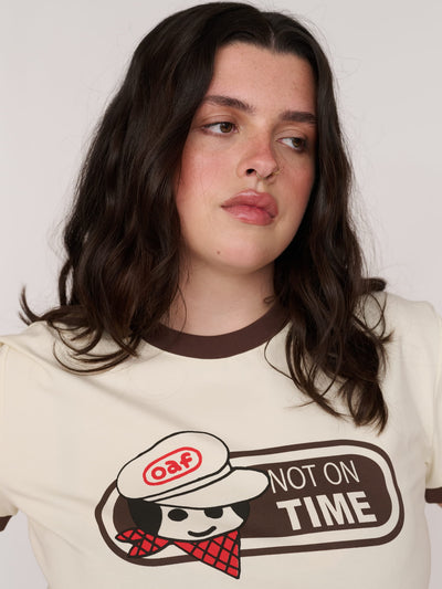 model:Bella wears size XXL and is 5’10”