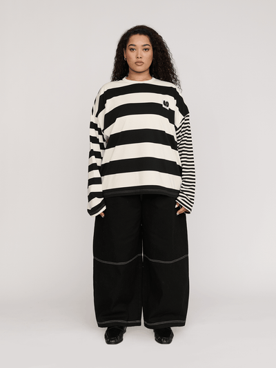 model:Zaynab wears size XXL and is 5’8”