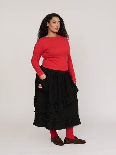 model:Zaynab wears size XXL and is 5’8”