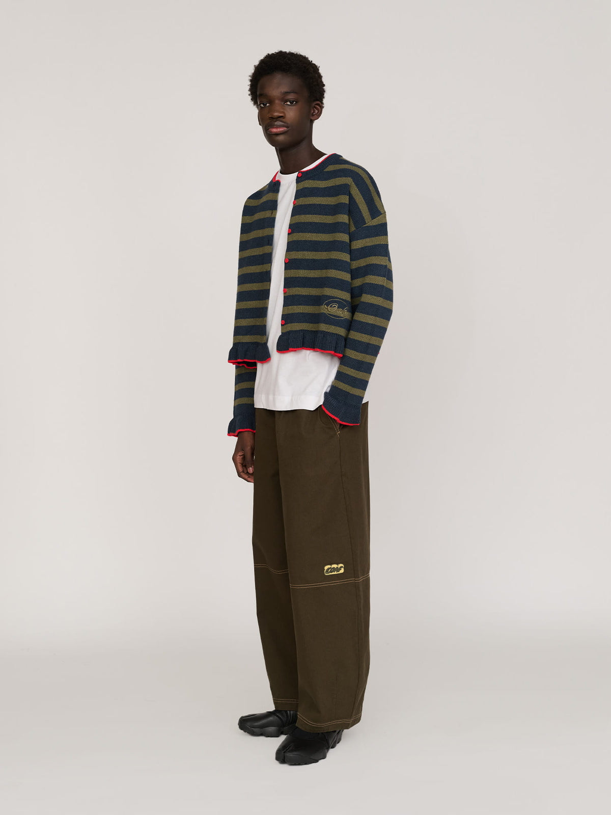 model:Elhadj wears size L and is 6’1”