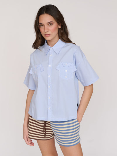 Collection-women-landing, collection-women-new-in-1, collection-womens-shirts, model:Azul wears size S and is 5’8”