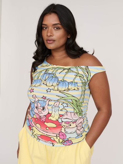 collection-curve, model:Sha wears size XXL and is 5’9”