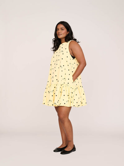 model:Sha wears size XXL and is 5’9”