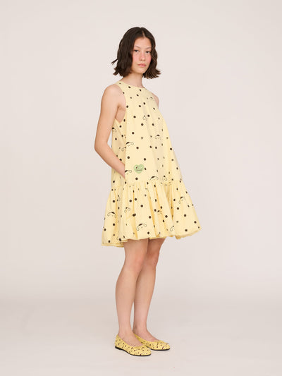 model:Jess wears size S and is 5’7”
