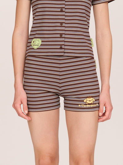 model:Jess wears size 8 and is 5’7”