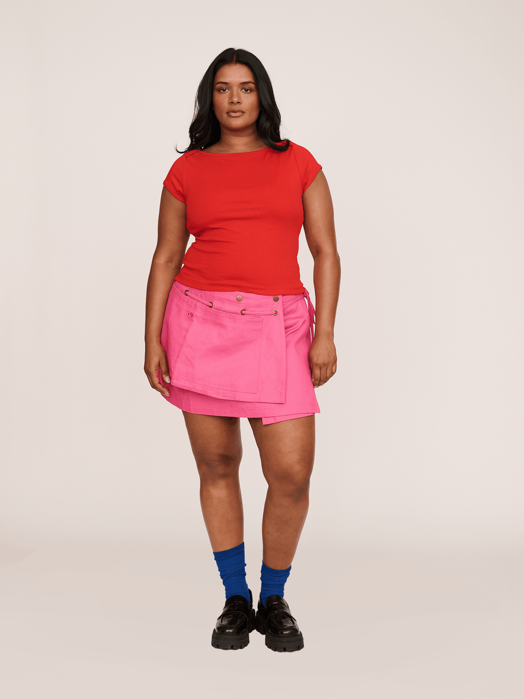 model:Sha wears size 18 and is 5’9”