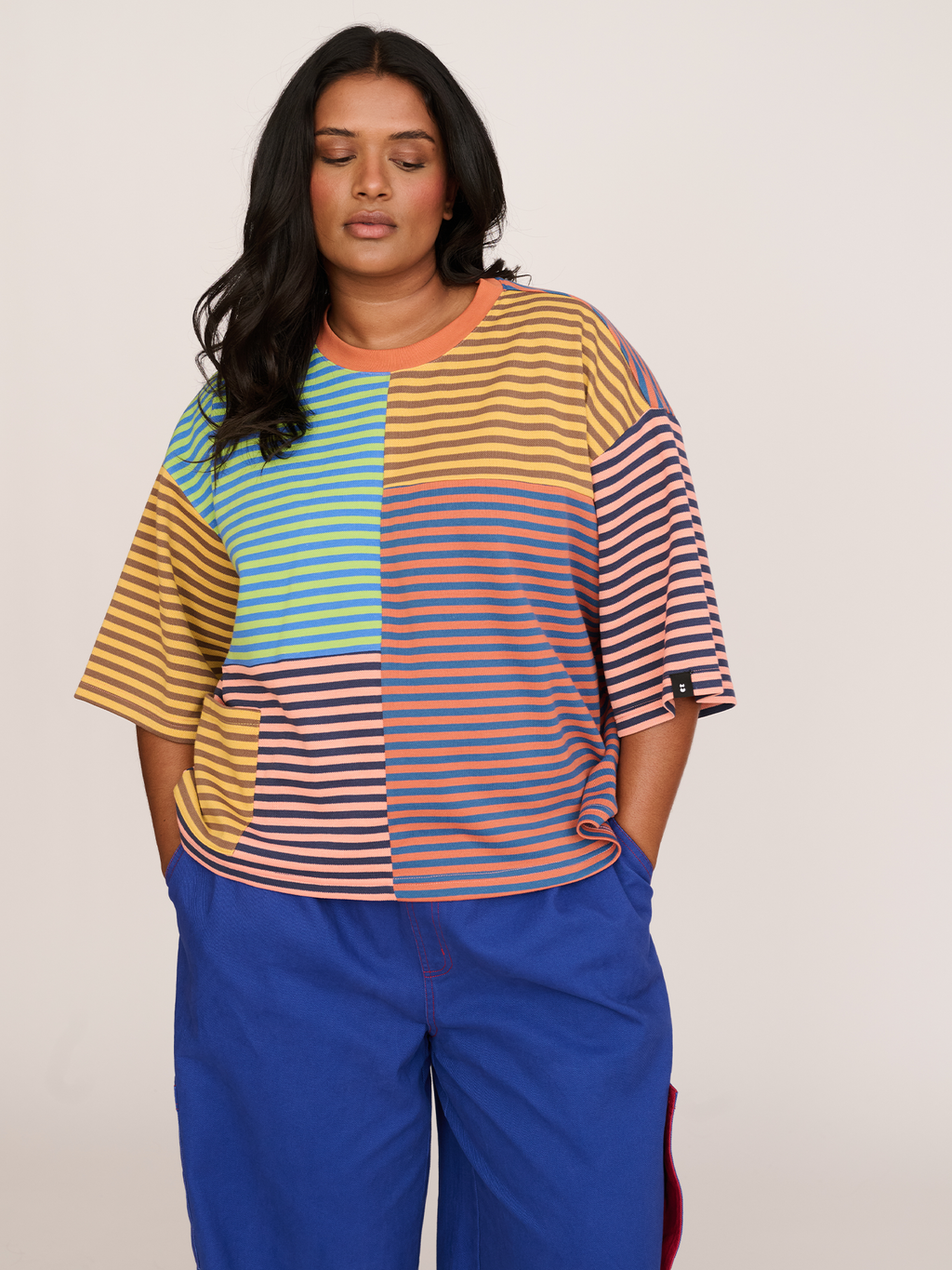 model:Sha wears size XXL and is 5’9”