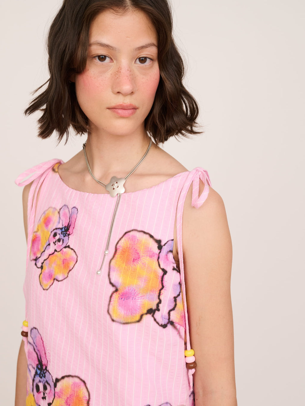 model:Jess wears size S and is 5’7”