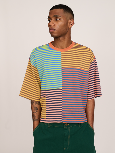 model:Paris wears size L and is 6’2”
