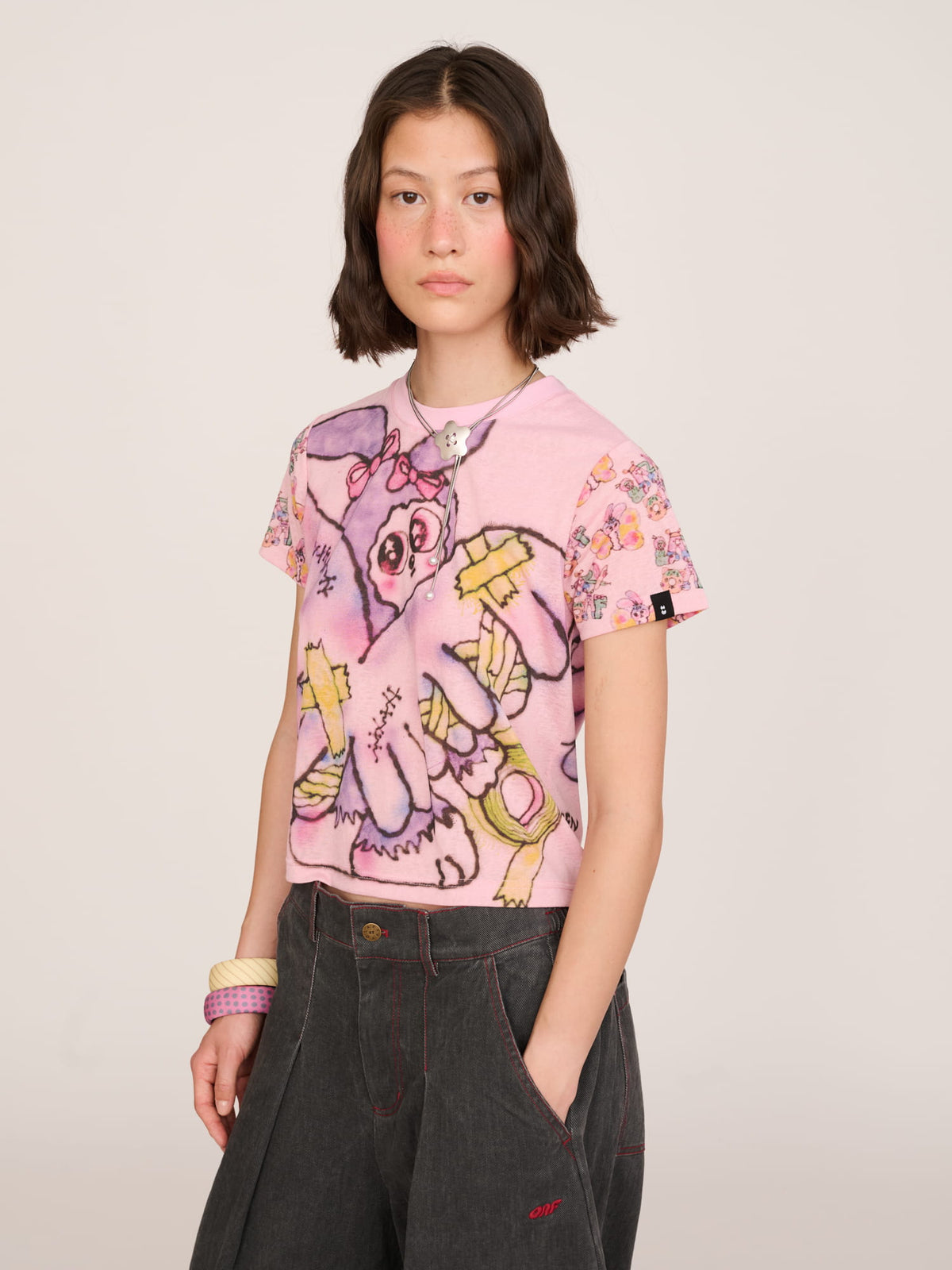  model:Jess wears size S and is 5’7”