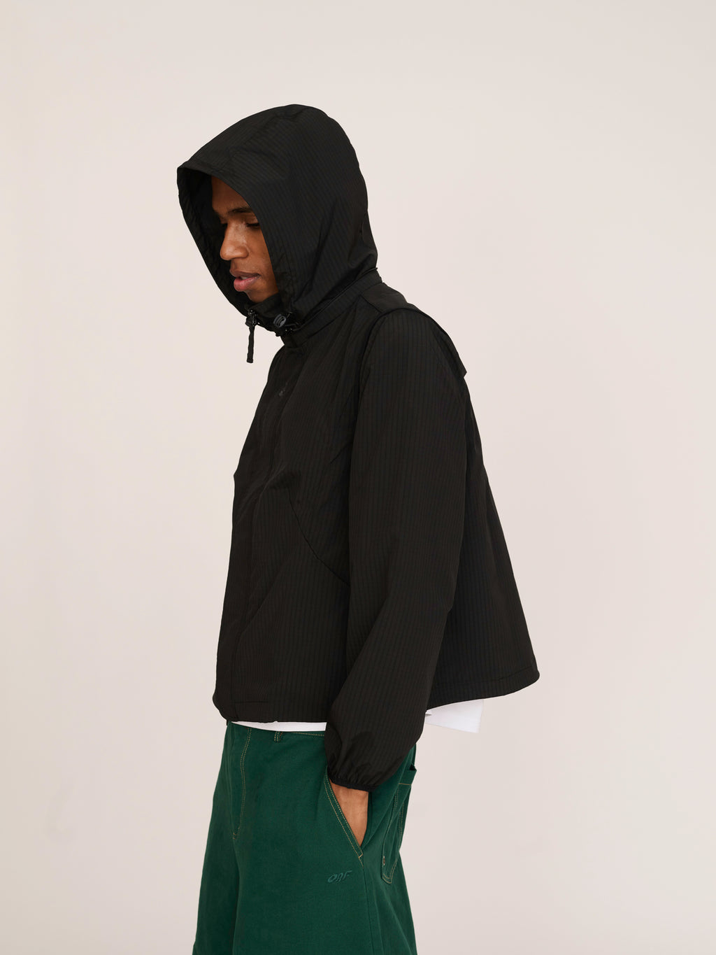 model:Paris wears size L and is 6’2”
